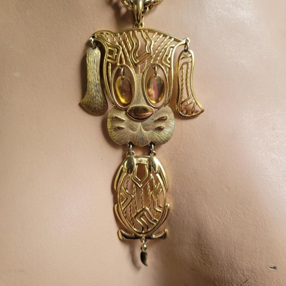 alano vintage articulated dog pendant gold tone 24in chain‎ kitsch vintage 70s